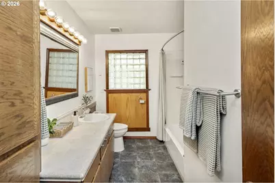 4040 Kenthorpe Way, West Linn, OR 97068 - Photo 22