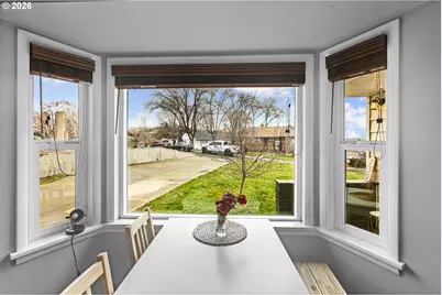 735 NW 10th St, Pendleton, OR 97801 - Photo 10