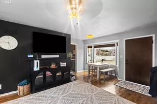 735 NW 10th St, Pendleton, OR 97801 - Photo 8