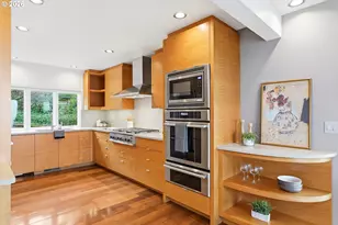 302 NW Albemarle Terrace, Portland, OR 97210 - Photo 8