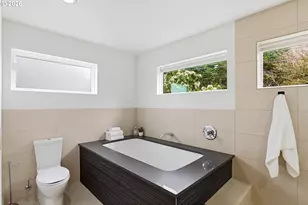 302 NW Albemarle Terrace, Portland, OR 97210 - Photo 18