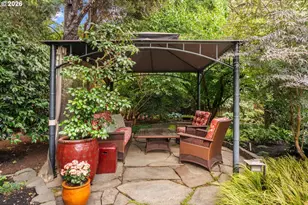 7550 SW Laurel St, Portland, OR 97225 - Photo 42