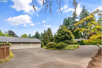 7550 SW Laurel St, Portland, OR 97225 - Photo 46