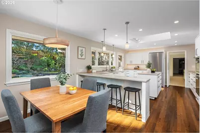 7550 SW Laurel St, Portland, OR 97225 - Photo 16