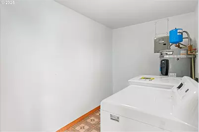 1515 NE Meyers Ln, Corbett, OR 97019 - Photo 26