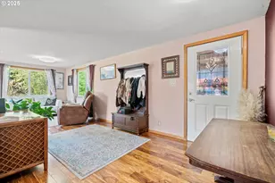 1515 NE Meyers Ln, Corbett, OR 97019 - Photo 8