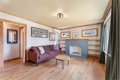 7834 N Wabash Ave, Portland, OR 97217 - Photo 6
