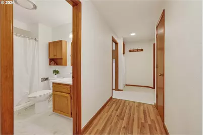 701 NW 59th St, Vancouver, WA 98663 - Photo 26