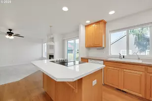 1380 SE 9th Ave, Canby, OR 97013 - Photo 4