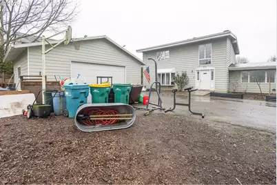 34035 SE Elm St, Scappoose, OR 97056 - Photo 4