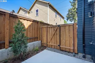 813 N Failing St, Portland, OR 97227 - Photo 34