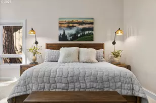 60726 Golf Village Loop, Bend, OR 97702 - Photo 20