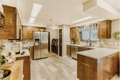 6895 S Gurney Ln, Canby, OR 97013 - Photo 12