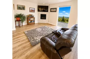 1901 NE Camas Ln, Madras, OR 97741 - Photo 8