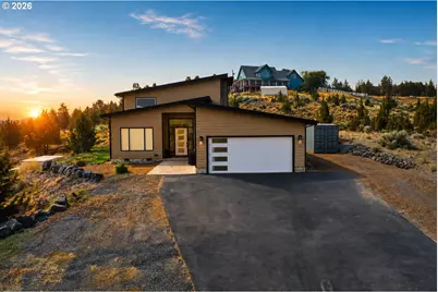 1901 NE Camas Ln, Madras, OR 97741 - Photo 1