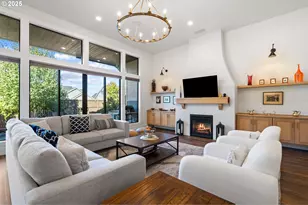 3911 NW 114th Wy, Vancouver, WA 98685 - Photo 2