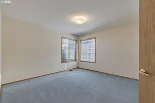 668 NE Maryann Ct, Hillsboro, OR 97124 - Photo 24