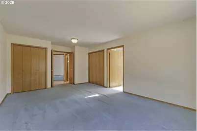 668 NE Maryann Ct, Hillsboro, OR 97124 - Photo 20