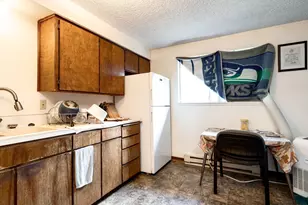 357 N 1st St, Saint Helens, OR 97051 - Photo 6