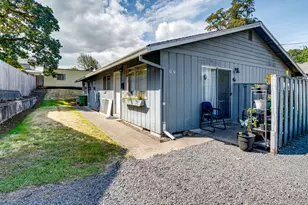 357 N 1st St, Saint Helens, OR 97051 - Photo 14