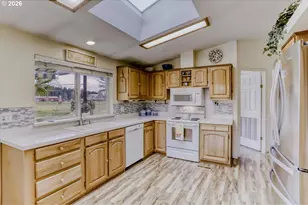 32460 SE Valentine Ln, Eagle Creek, OR 97022 - Photo 10