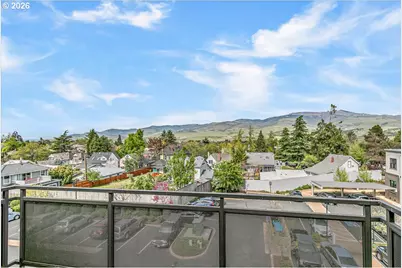175 Lithia Way #303, Ashland, OR 97520 - Photo 32