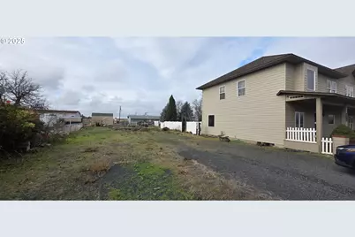 445 NE Seventh St, Irrigon, OR 97844 - Photo 22