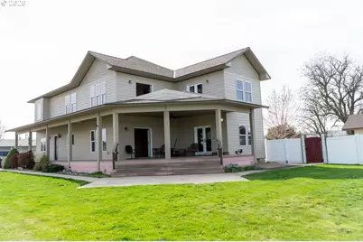 445 NE Seventh St, Irrigon, OR 97844 - Photo 2