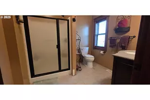 445 NE Seventh St, Irrigon, OR 97844 - Photo 10