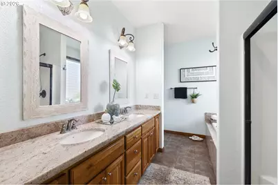 424 13th St, Aumsville, OR 97325 - Photo 24