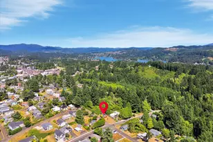 1418 NE Oar Ave, Lincoln City, OR 97367 - Photo 24