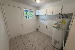 1760 SE 9th St, Gresham, OR 97080 - Photo 12