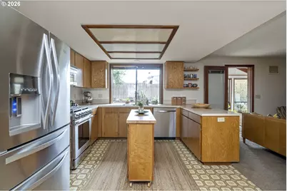 8330 SW Murdock St, Portland, OR 97224 - Photo 16