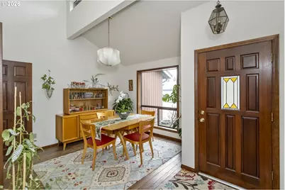 8330 SW Murdock St, Portland, OR 97224 - Photo 10