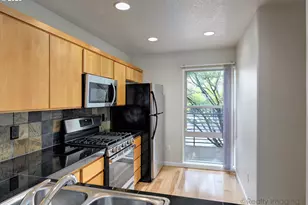 17040 SW Whitley Way, Beaverton, OR 97006 - Photo 8