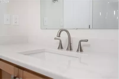 9910 NE 15th St, Vancouver, WA 98664 - Photo 24