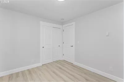 9910 NE 15th St, Vancouver, WA 98664 - Photo 26