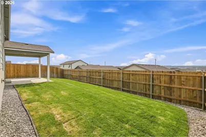 868 E Kinsley Ave, Hermiston, OR 97838 - Photo 36