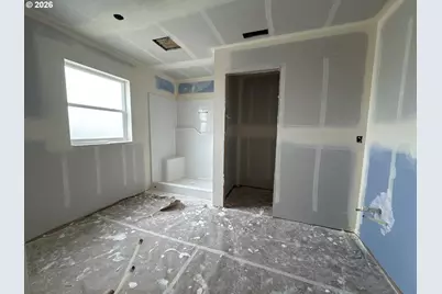 868 E Kinsley Ave, Hermiston, OR 97838 - Photo 8