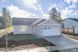 4485 Knotty Pne Ct, Sweet Home, OR 97386 - Photo 2