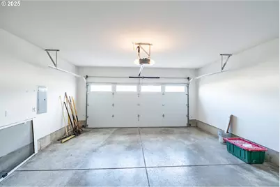 4485 Knotty Pine Ct, Sweet Home, OR 97386 - Photo 44