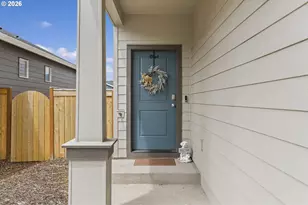 2722 U St, Springfield, OR 97477 - Photo 2