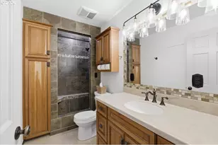 24752 NE Prairie View Dr, Aurora, OR 97002 - Photo 24