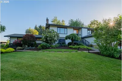 24752 NE Prairie View Dr, Aurora, OR 97002 - Photo 2
