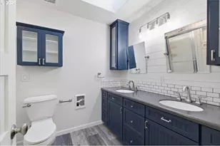 24752 NE Prairie View Dr, Aurora, OR 97002 - Photo 14