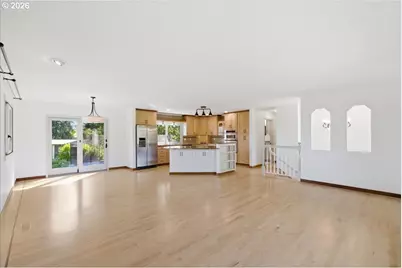 24752 NE Prairie View Dr, Aurora, OR 97002 - Photo 8