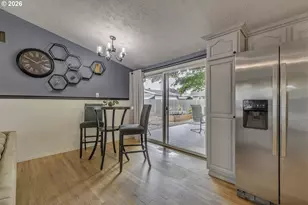 11470 SW 14th St, Beaverton, OR 97005 - Photo 6