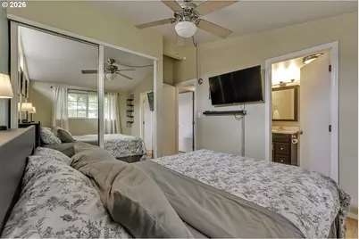 11470 SW 14th St, Beaverton, OR 97005 - Photo 14