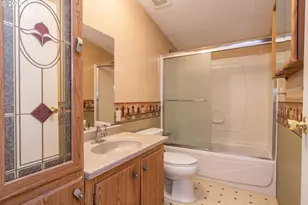 189 Raintree Ave, Sutherlin, OR 97479 - Photo 32