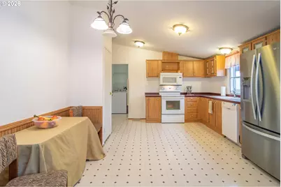 189 Raintree Ave, Sutherlin, OR 97479 - Photo 14